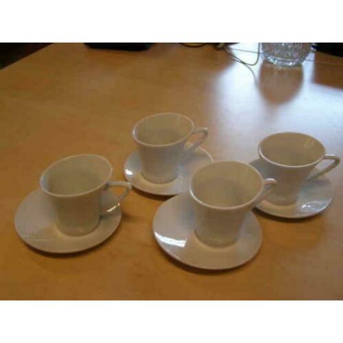 Vier bijzondere espresso kopjes (A17 3063)