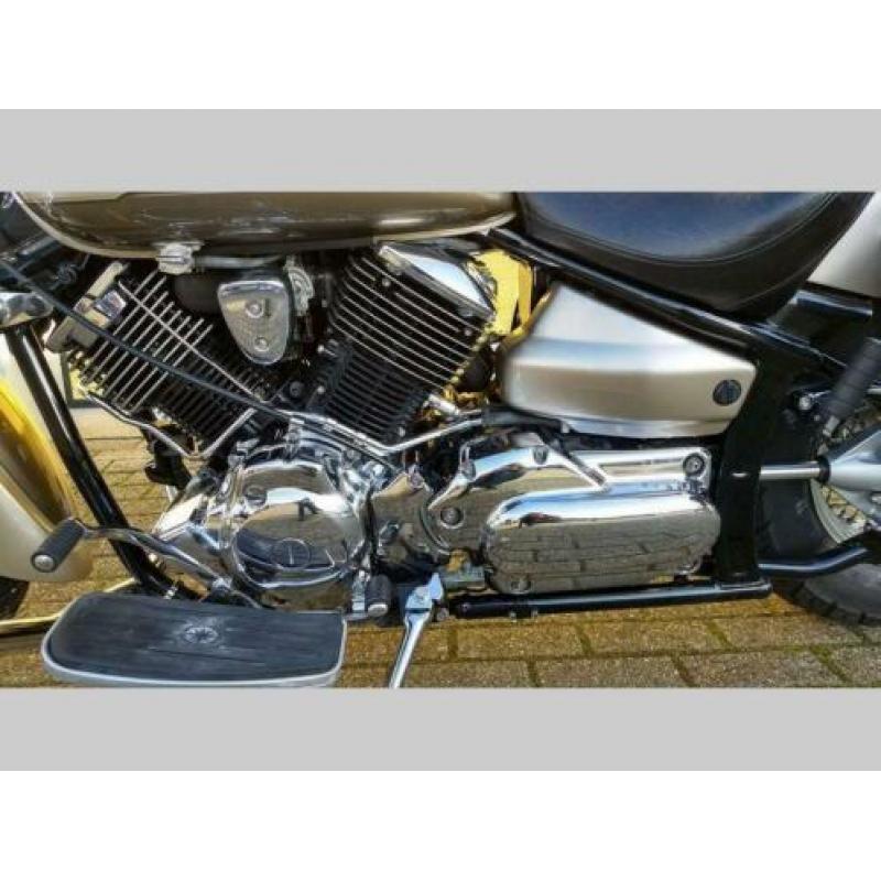YAMAHA XVS 1100 A DRAGSTAR CLASSIC (bj 2003)