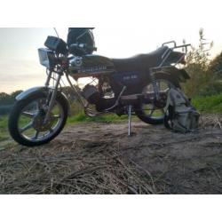zundapp ks50 zoekt nieuwe liefhebber! (+ extra onderdelen)