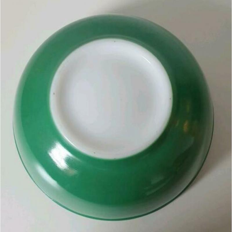 Vintage hoge (oven)schaal Pyrex USA groen melkglas