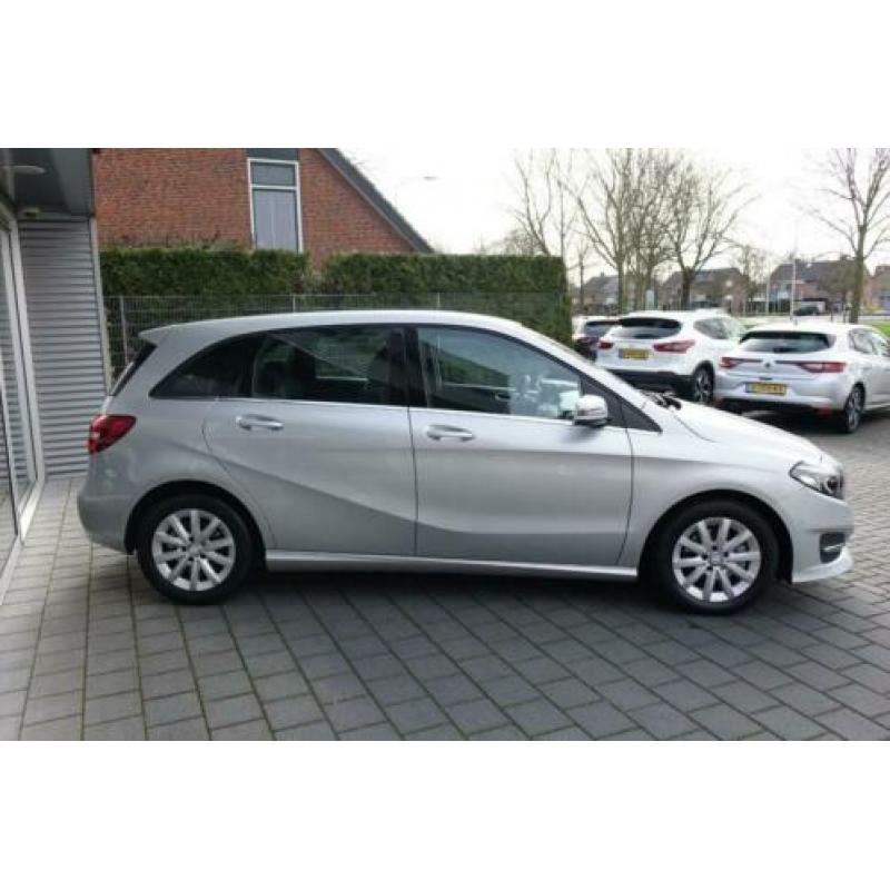 Mercedes-benz B-KLASSE B 180 AMBITION 7G-DCT CRUISE ' NAVI '