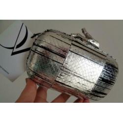 Diane von Furstenberg Clutch, zilver leer, origineel, Nieuw