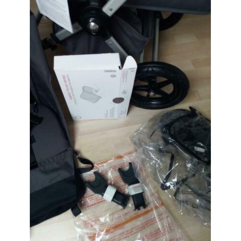Bugaboo cameleon met NIEUW GREY MELANGE bekleding