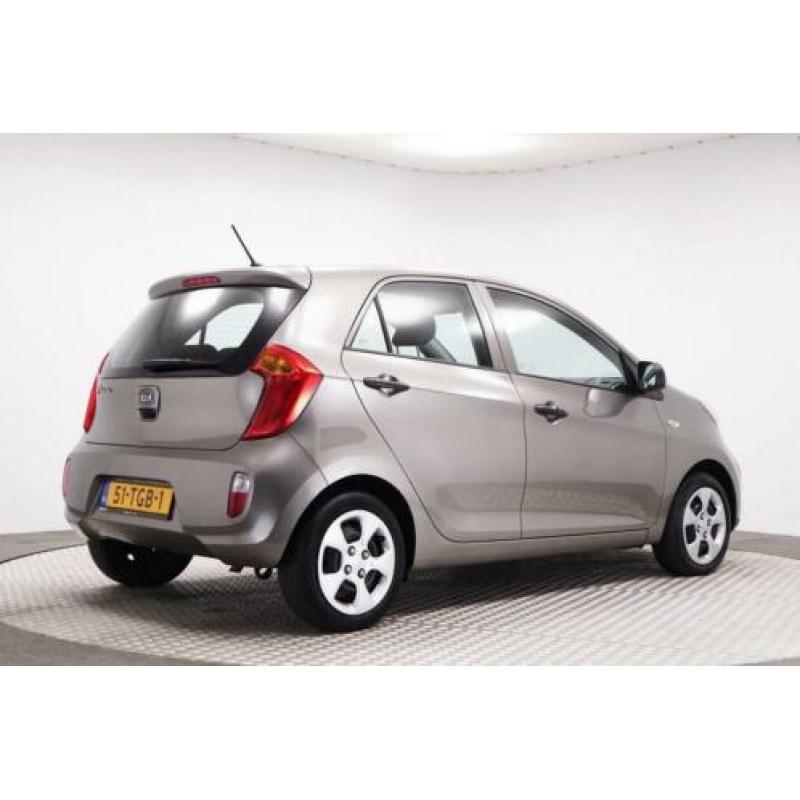 Kia Picanto 1.2 CVVT Automaat € 7.440,00