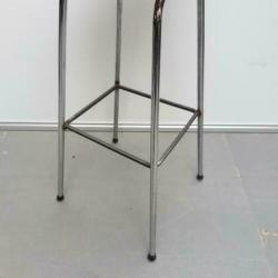 1x Mooie rieten barkruk 78 cm zithoogte met metalen frame