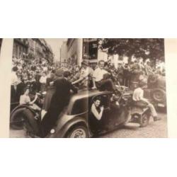 ROBERT CAPA. DE Volkskrant XL formaat