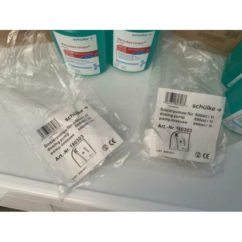 Partij Desderman Pure desinfectie middel, 100ml en 500ml