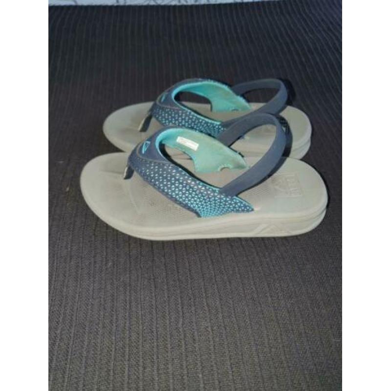 Reef teenslippertjes (baby) maat 21/22
