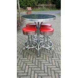 Bel Air 4 Amerikaanse barkrukken bar tafel fifties sixties