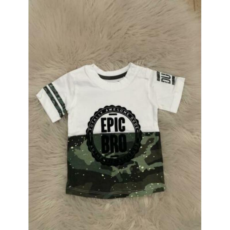 • 8 t-shirtjes maat 68 •