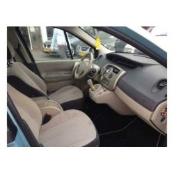 Renault Scenic 1.5 DCI