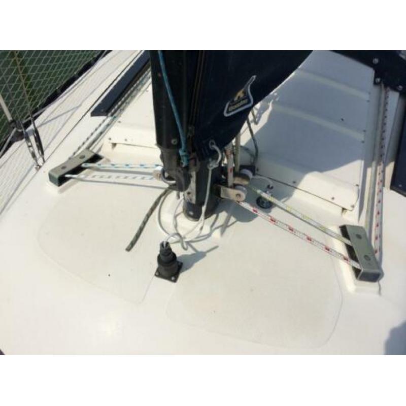 Friendship 22 met inboard Yanmar diesel
