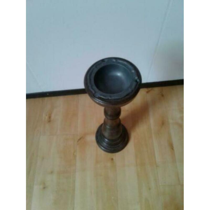 asbak staand( hout)