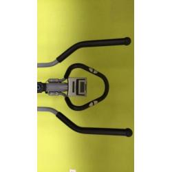 Grijze metallic cross trainer