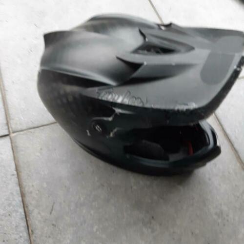 Troy lee D3 Carbon midnight black. maat XS