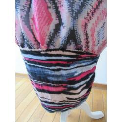 M18 wijd tuniek shirt ETAM roze blauw zwart maat 40