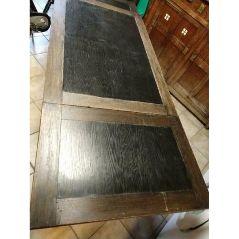 oude uitschuif tafel