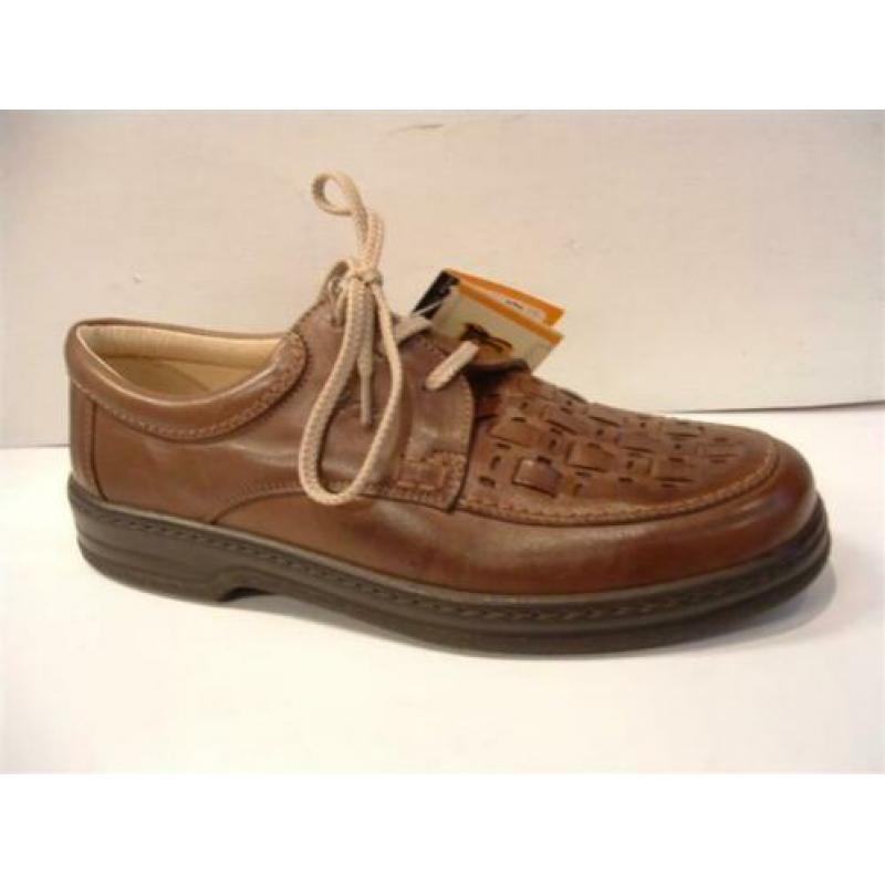 Bruin leren veterschoen 44