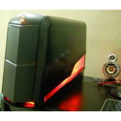 Game pc Alienware Aurora -i7-2600k- SSD -XFX - HD7950 3GB
