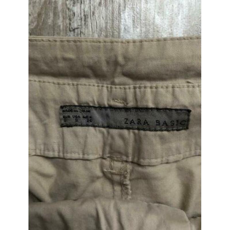 Beige broek van Zara. Maat S.