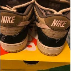 Nike Travis Scott Dunk 45.5