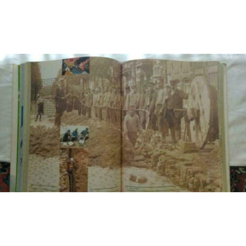 Mooi dik boek 100 jaar TELEFONIE 1881-1981