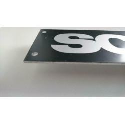 Origineel Scania embleem / logo / merkplaat 375mm x 75mm