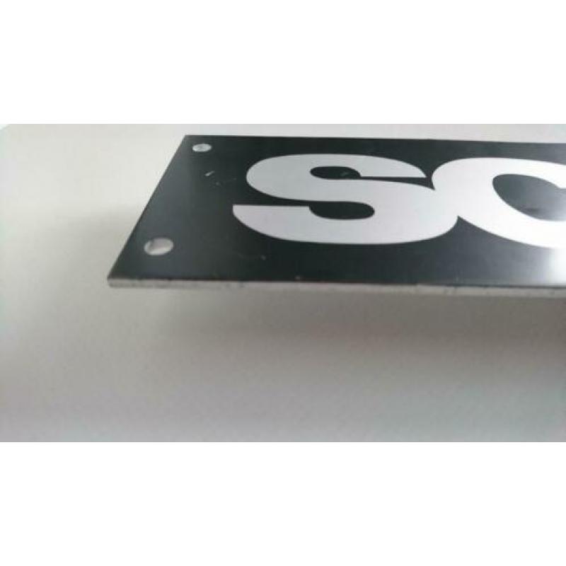 Origineel Scania embleem / logo / merkplaat 375mm x 75mm