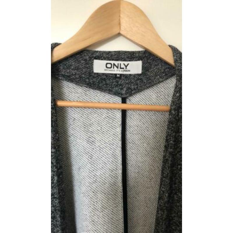 Only vest maat M