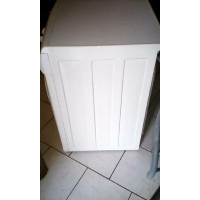 BIJNA NIEUWE wasmachine