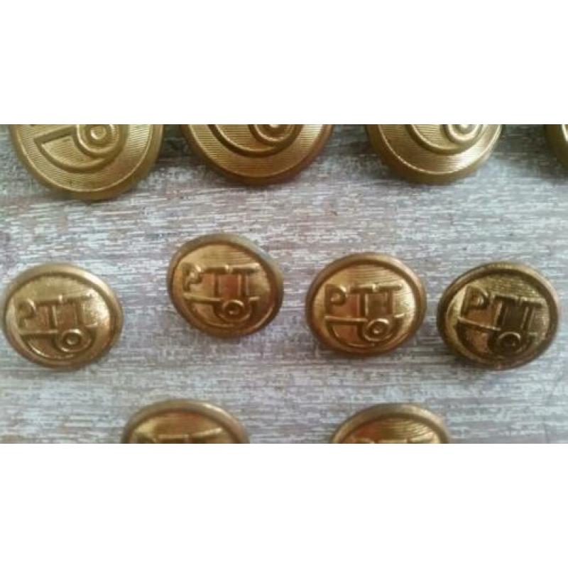 Vintage retro ouderwetse ptt knopen 4 grote 6 kleine