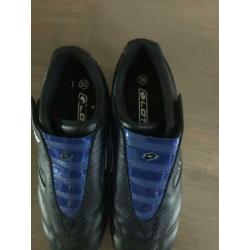 Lotto Voetbalschoenen maat 36