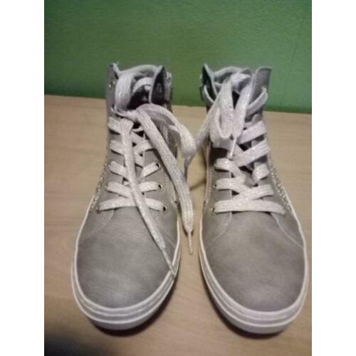 Schoenen TWINS