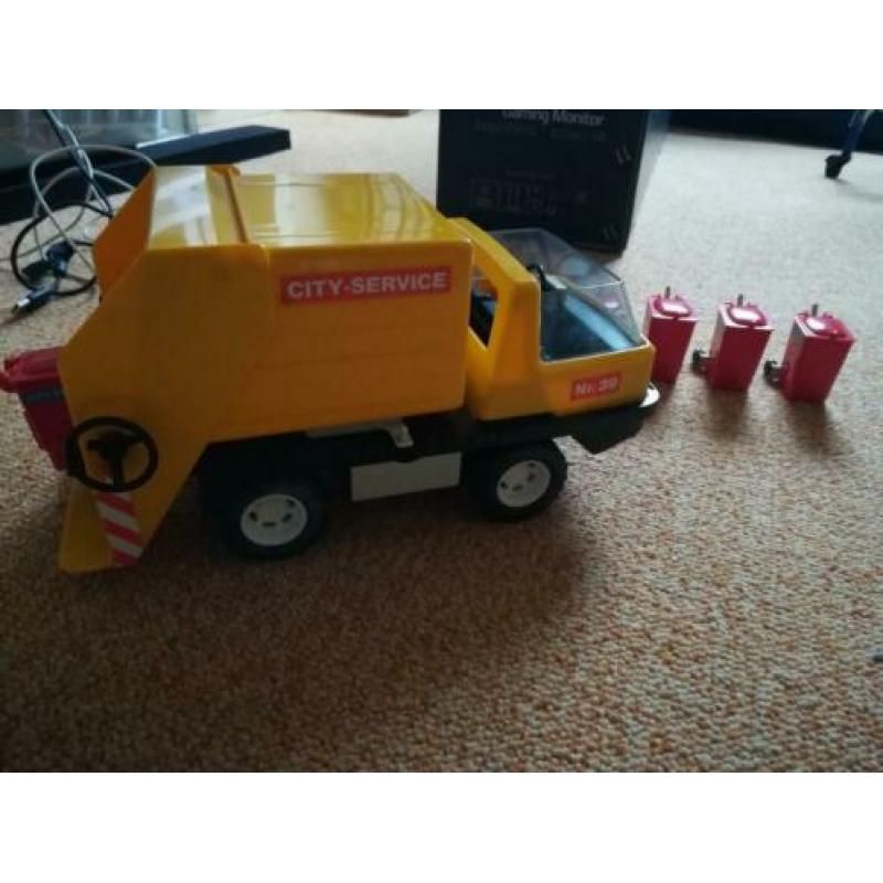 4 Playmobil (vracht) auto's