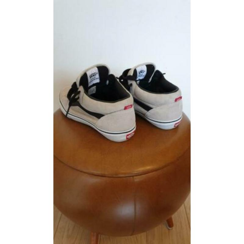 Vans Omar Hassan La Cripta Dos. US 10.5 Euro 44