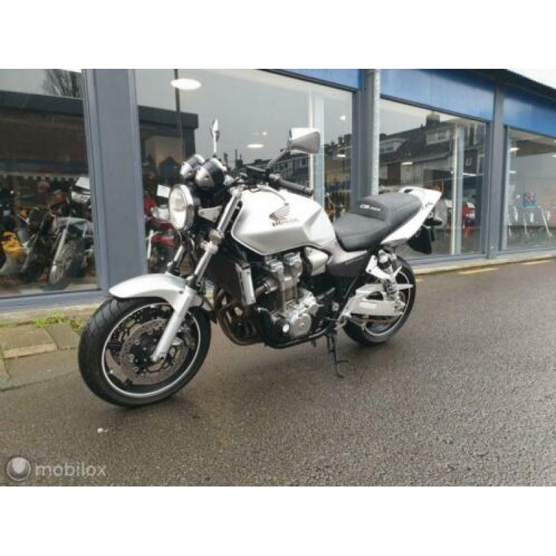 Honda Tour CB 1300 Naked bike 2005 zeer nette motor.
