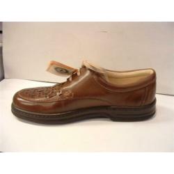 Bruin leren veterschoen 44