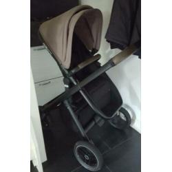 Dubatti kinderwagen in zeer goede staat met alle accessoires