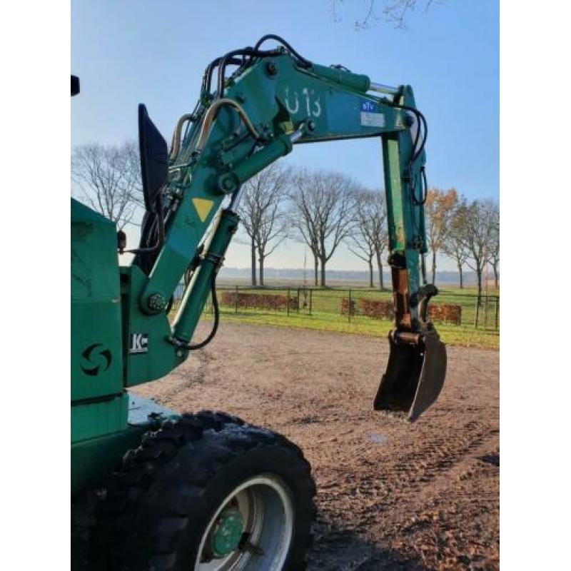 Schaeff wiel kraan schaeff 8 ton (bj 2000)