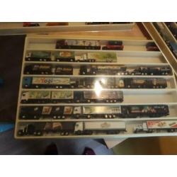 Modelvrachtauto diverse soorten 76 stuks