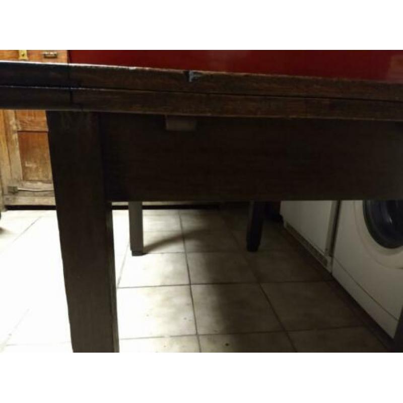 oude uitschuif tafel