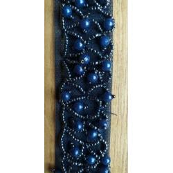 Donker blauw/ richting paars kant met kraaltjes 5 meter