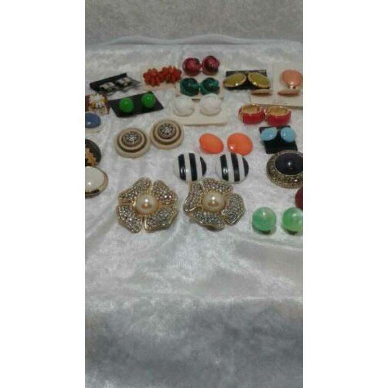 Lotje vintage oorbellen