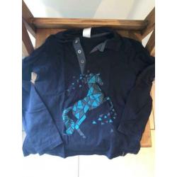 Paardrij kleding.