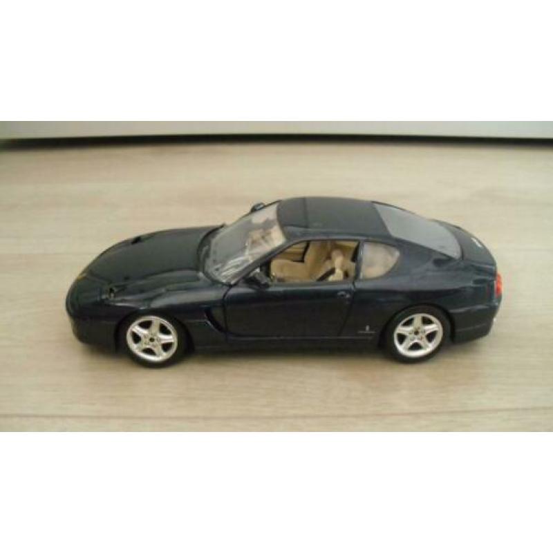 Te koop mooie burago ferrari 456gt 1992 schaal 1:18