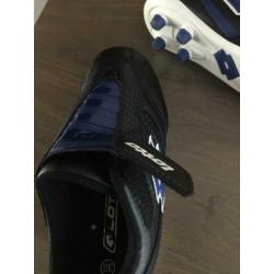 Lotto Voetbalschoenen maat 36