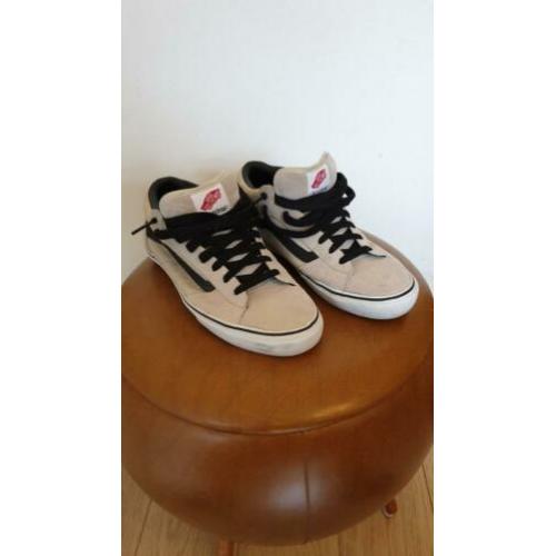 Vans Omar Hassan La Cripta Dos. US 10.5 Euro 44