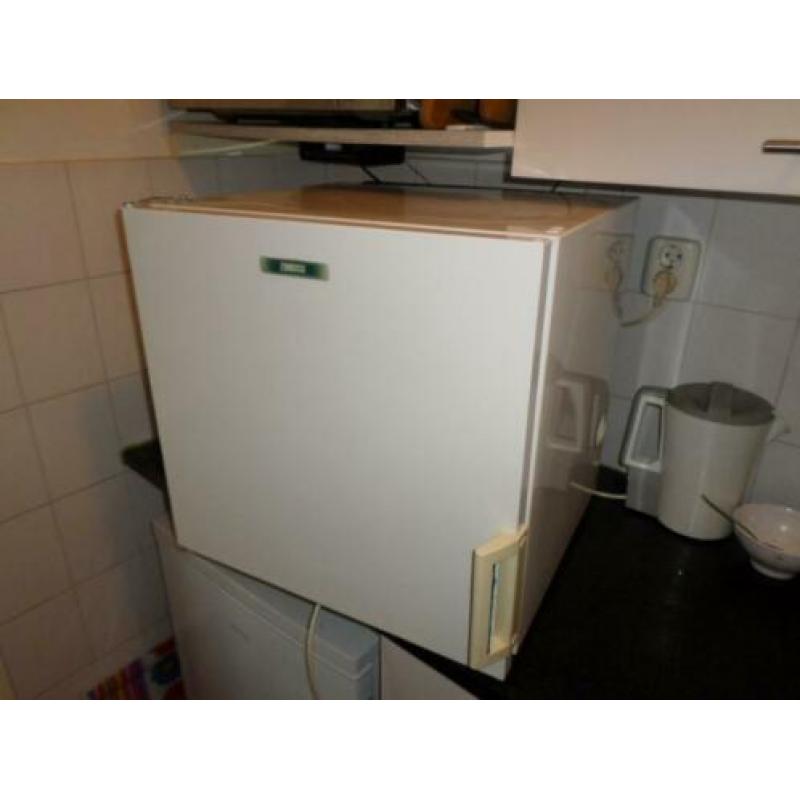 vriezer zanussi 50 liter