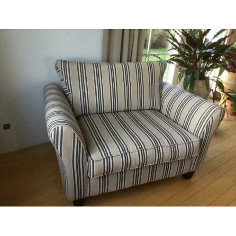 Loveseat