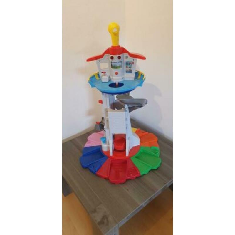 Paw Patrol levensgrote uitkijktoren.